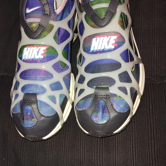 Nike Multicolor Athletic Shoes - Picture 4 of 11